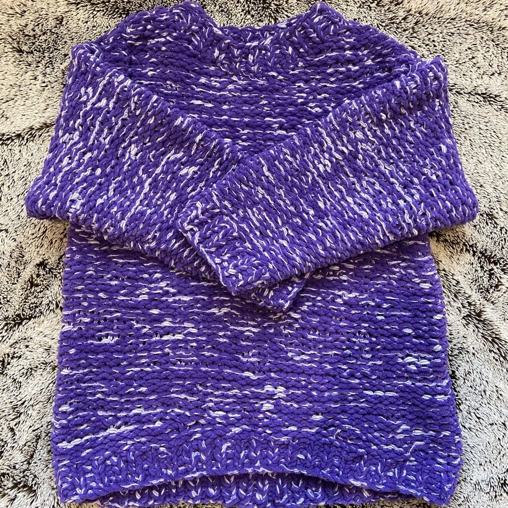 🍀🍀🍀 Sweater